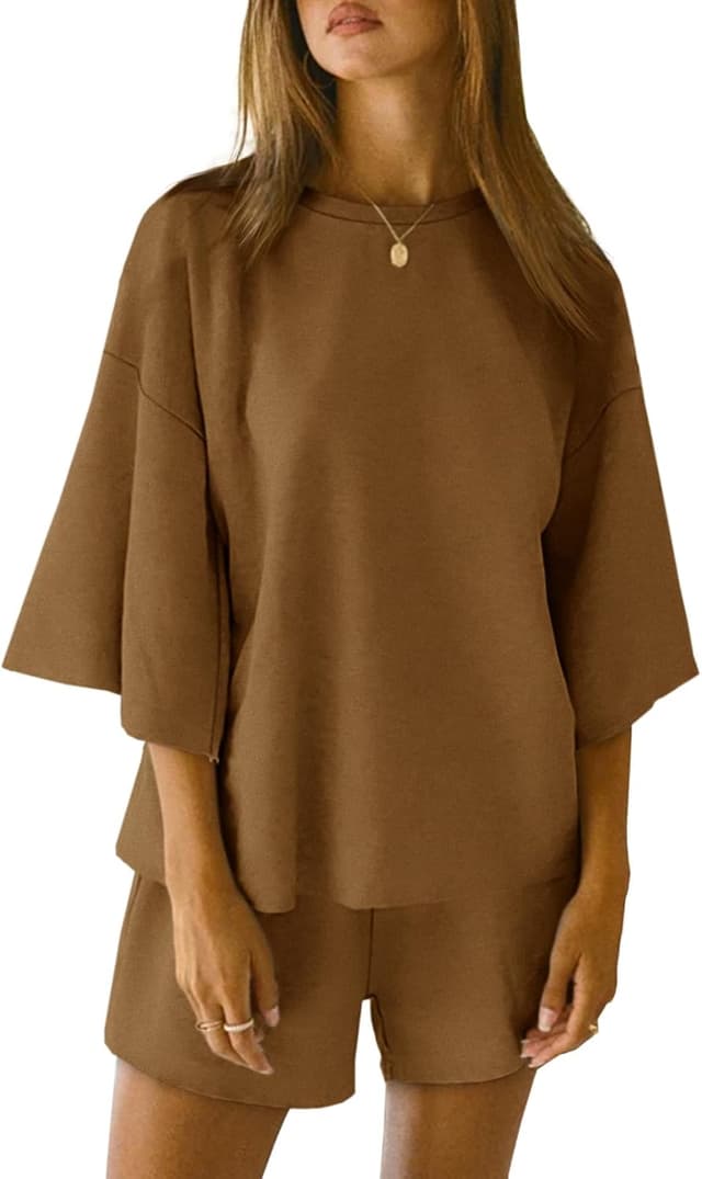 Detalle de Tankaneo Women’s Pajama Sets (3/4 Sleeve Oversized Tops + Elastic Waist Shorts)