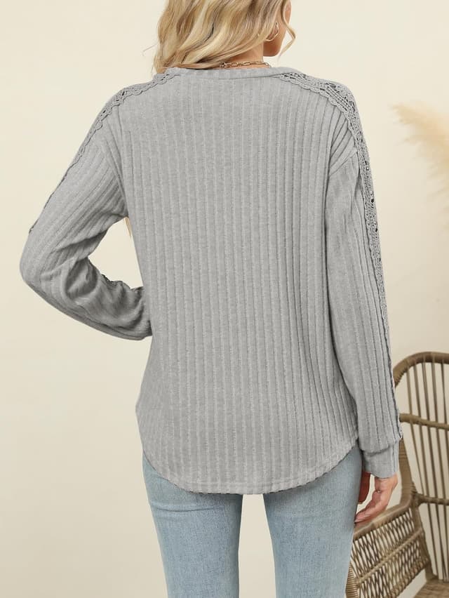 Detalle de Famulily V Neck Jumper for Women – lightweight hollow-out long sleeve top for layering