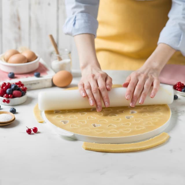 Thumbnail 3 de DECORA Hearts Crust Cutter 🍰 Rejilla Corazón para Tartas 30 cm