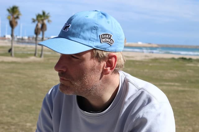 Detalle de Casquette Dad Surf Monkey Classic en coton biologique (taille unique, fermeture à pince)