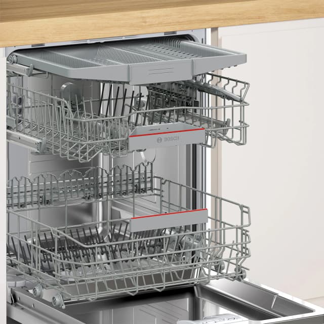 Detalle 2 de Bosch SMP4ECC72S lavavajillas 14 servicios