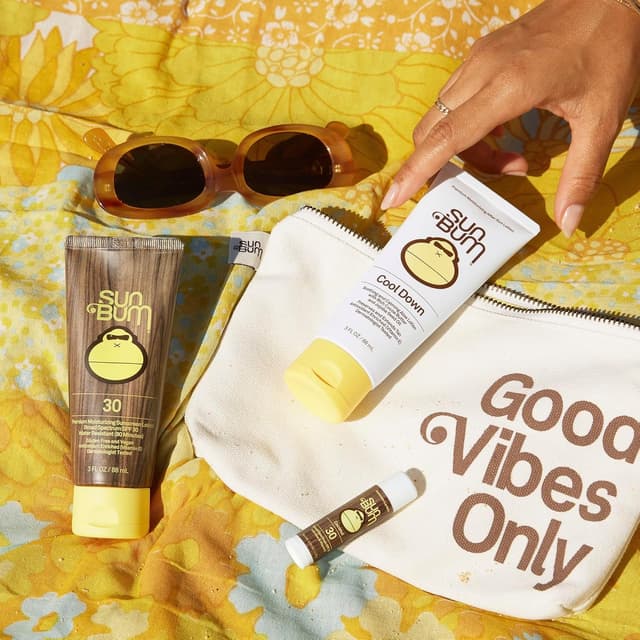 Detalle 2 de Sun Bum Day Tripper SPF 30 Sun Care Kit (Travel Size) with SPF30 Lotion, Lip Balm & After Sun