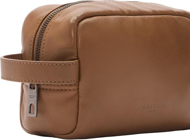 Detalle 2 de Liebeskind Berlin Cosmetic Pouch S SMALL „Acc Sheep Natural“ – kleines Kosmetiktäschchen in Sepia