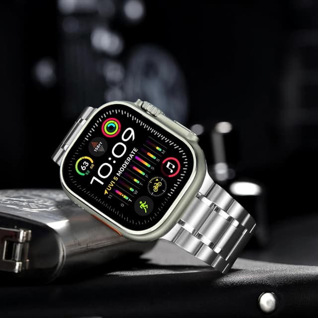 Detalle de Anlinser five-link stainless steel Apple Watch metal strap (49mm–42mm) in Silver