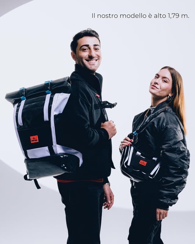 Detalle de Johnny Urban Ashton Zaino rolltop con porta PC 16" e scomparto scarpe, idrorepellente