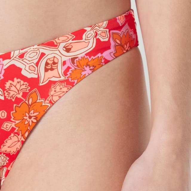 Detalle de Amazon Essentials women’s high-leg swim bikini bottom (high-cut leg, quick-dry swim fabric)