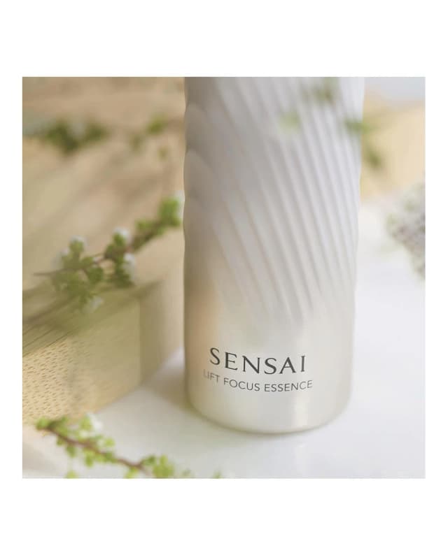 Thumbnail 2 de Sensai Esencia Lift Focus 40 ml — tratamiento facial 💄