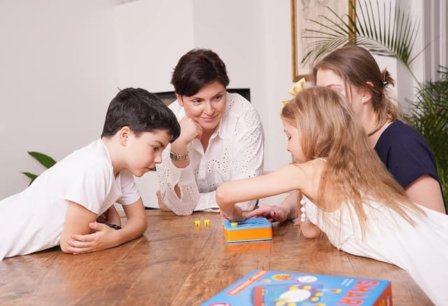 Thumbnail 5 de Piatnik PIA07188 Smart 10 Family