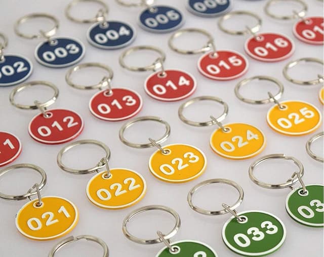Detalle 2 de NanTun Numbered Aluminum Key Tag Set 🔑