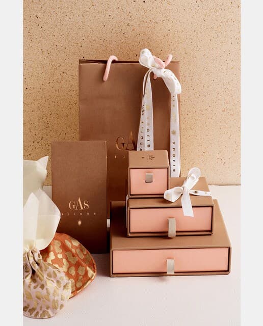 Detalle 1 de GAS Bijoux Anillo Totem con piedra, bañado en oro 💍