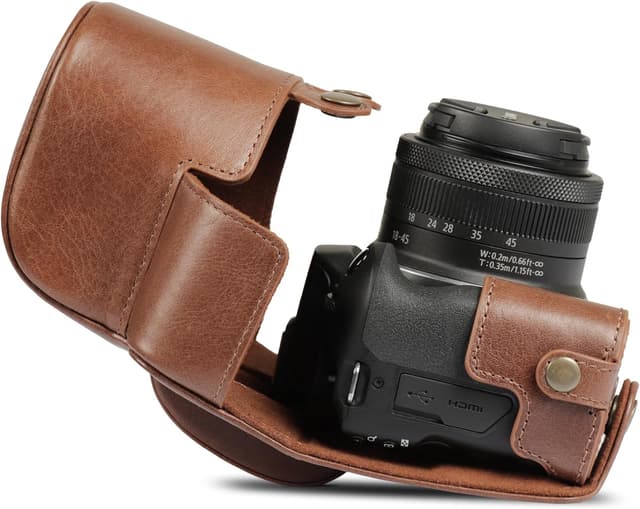 Detalle de MegaGear Ledertasche für Canon EOS R100 (18–45 mm) in Braun – passgenauer Schutz für die Digitalkamera