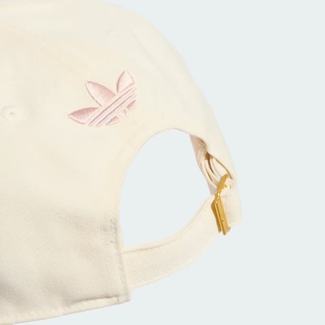 Detalle de Adidas gorra de béisbol con coletero