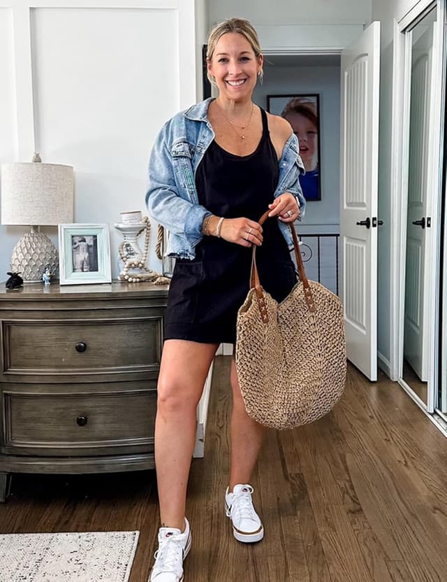 Detalle de Zhiyouni Women’s Sleeveless V-Neck Mini Dress with Built-In Shorts