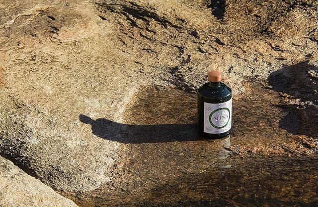 Thumbnail 5 de A Miña Orixe Ginebra Premium 700 ml 🍸