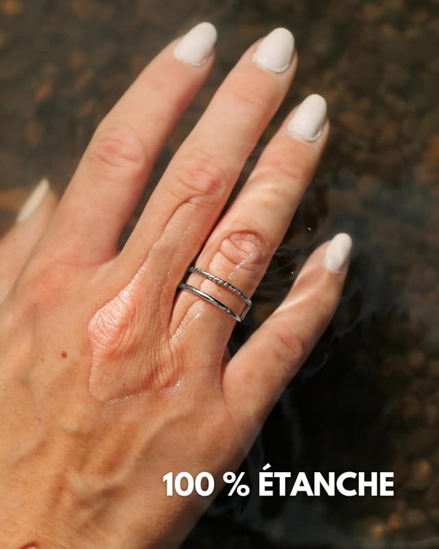 Detalle 2 de Bague ajustable GD GOOD.designs EST. 2015 en acier inoxydable, double anneau ouvert (argent / or rose) avec boîte cadeau