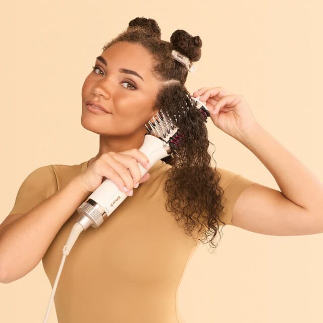 Detalle de Shark Cepillo 2 en 1 con Aire Caliente