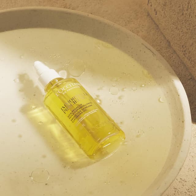 Detalle de L’Occitane Reinigungsöl Immortelle Précieuse (200 ml) – für erste Altersanzeichen