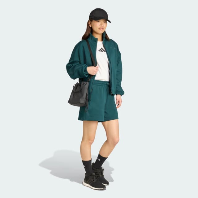 Detalle de Pantalón corto adidas Z.N.E. verde de Adidas