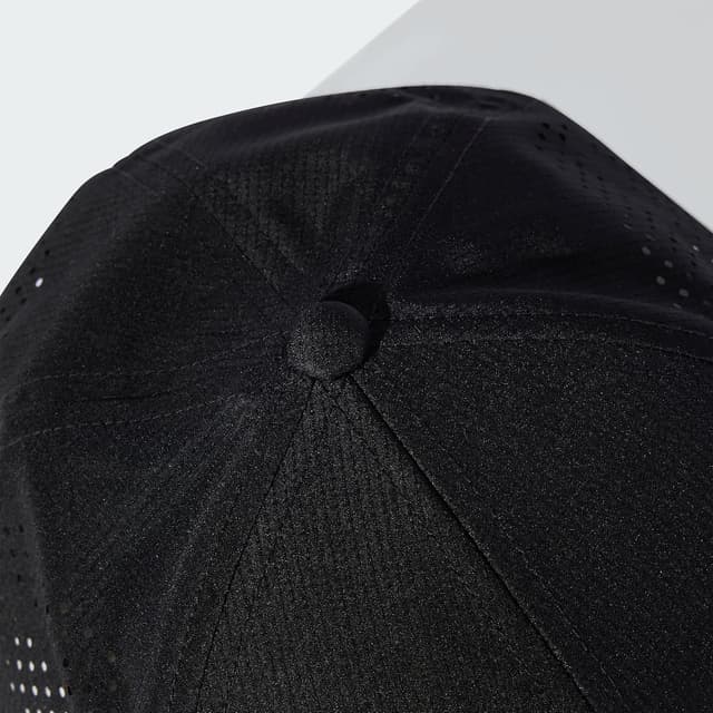 Detalle de adidas unisex Mercedes-AMG Petronas Formula One Team mechanics Climacool trucker cap