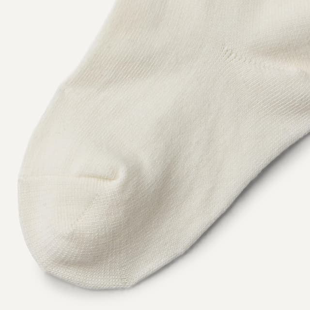 Thumbnail 3 de Amazon Essentials Girl's Ankle Socks with Eyelet Lace Ruffle