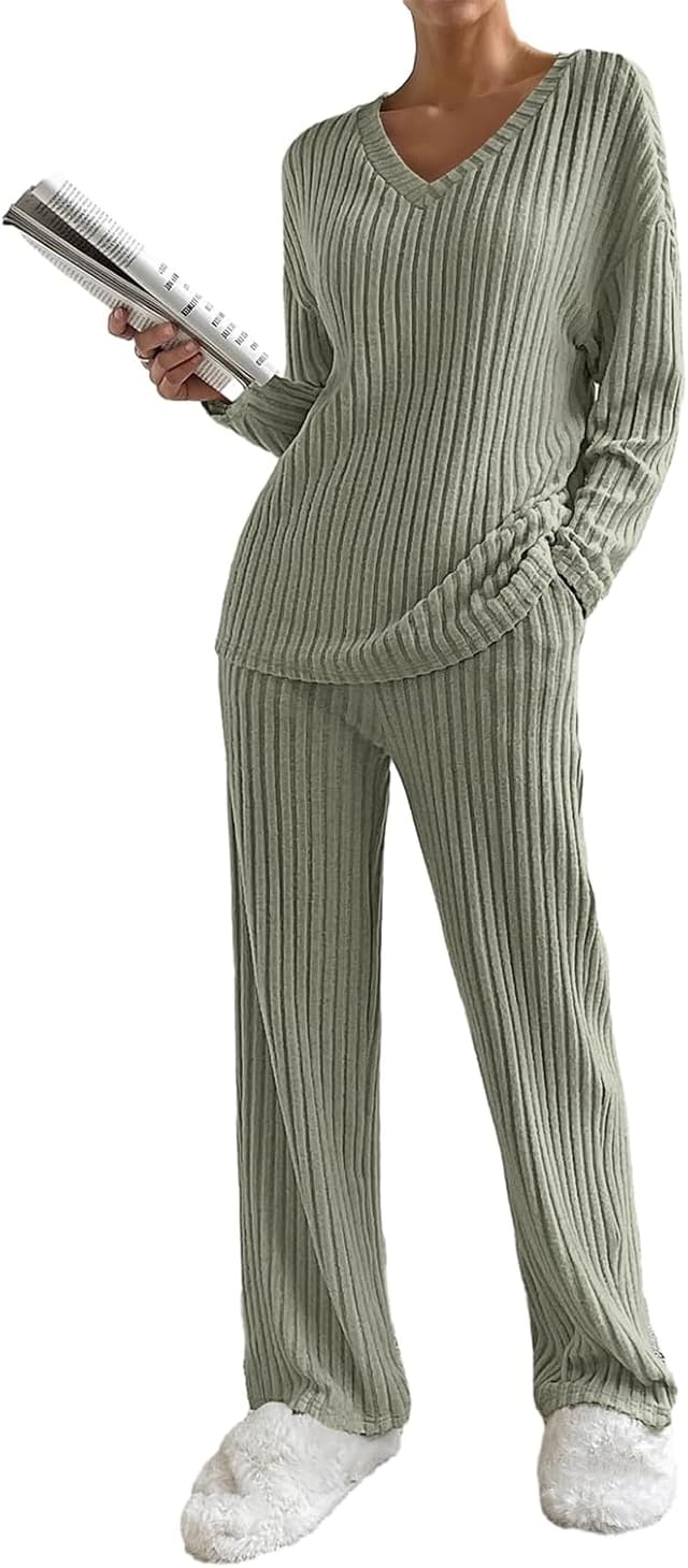 Detalle 2 de SotRong Ribbed Lounge Co-Ord Set 2-piece 🛋