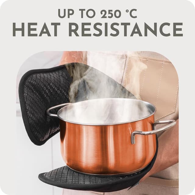 Detalle 2 de Black Double Oven Gloves Heat Resistant Pair