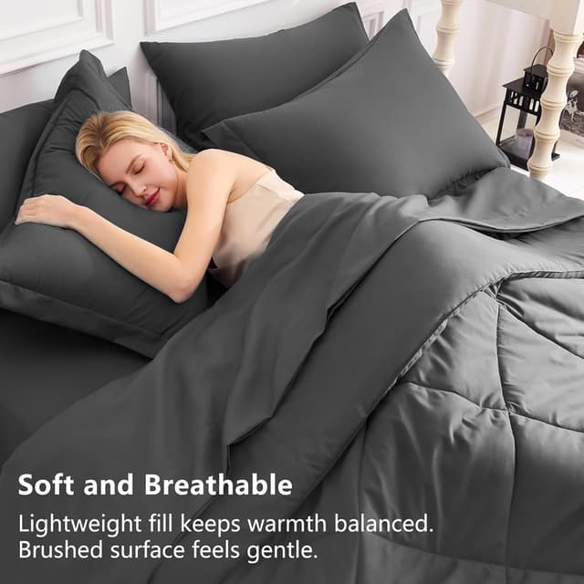 Detalle 1 de CozyLux King Comforter Set 7-Piece