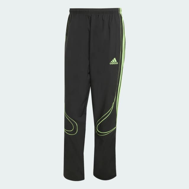 Detalle 2 de Adidas Teamgeist Adicolor: pantalón de chándal negro para el día a día