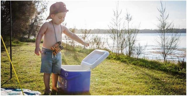 Thumbnail 2 de Coleman Nevera Rígida 16QT 15L