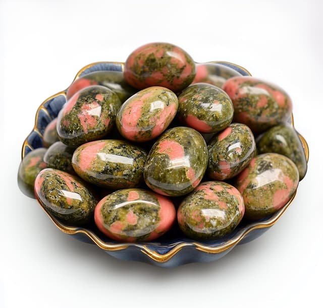 Detalle 2 de SigMntun Polished Stone Set Mahogany Obsidian 0.8" 🪨