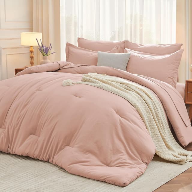Detalle de MUXHOMO 7-Piece Full Comforter Set (Bed in a Bag) in Rose Gold