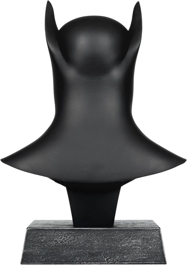 Detalle 2 de McFarlane Toys Batman Detective Comics réplica 1:3 7 pulgadas