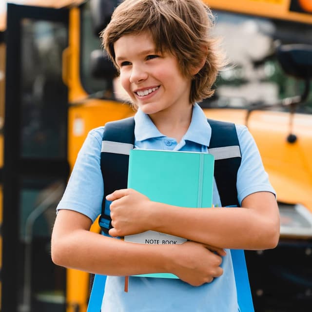 Detalle 2 de A5 Notebook 2-Pack (Hardback) with Elastic Closure, Bookmark, Pen Loop — Black + Cyan