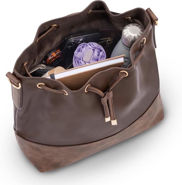 Detalle 2 de Expatrié Sarah Medium, borsa tracolla in pelle sintetica