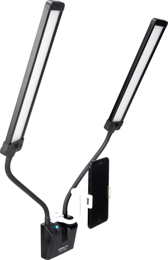 Detalle 2 de Nanlite Mira 26B Beauty Light + Stativ – Studiolampe für weiches Licht in Vlogs & Selfies