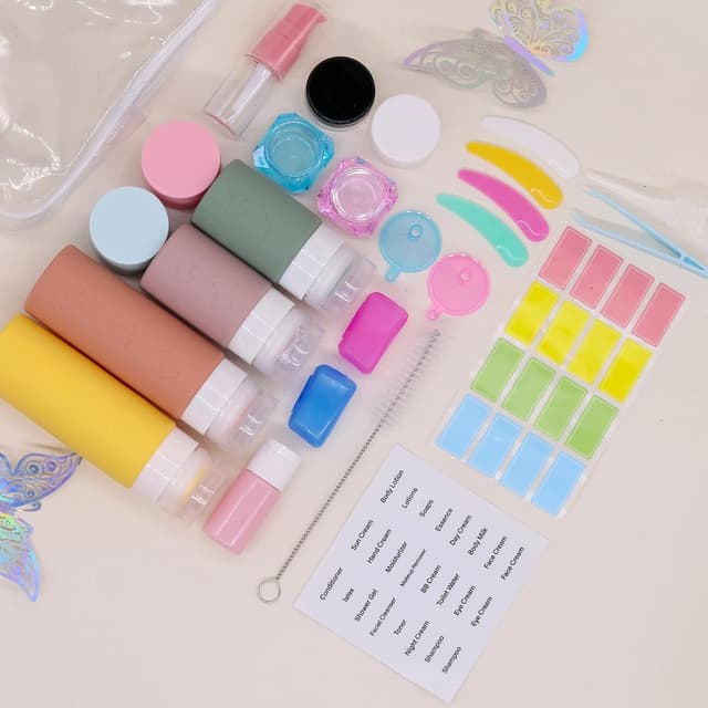 Detalle 2 de PLUSYES set flaconi da viaggio in silicone (26 pezzi) per liquidi fino a 100 ml