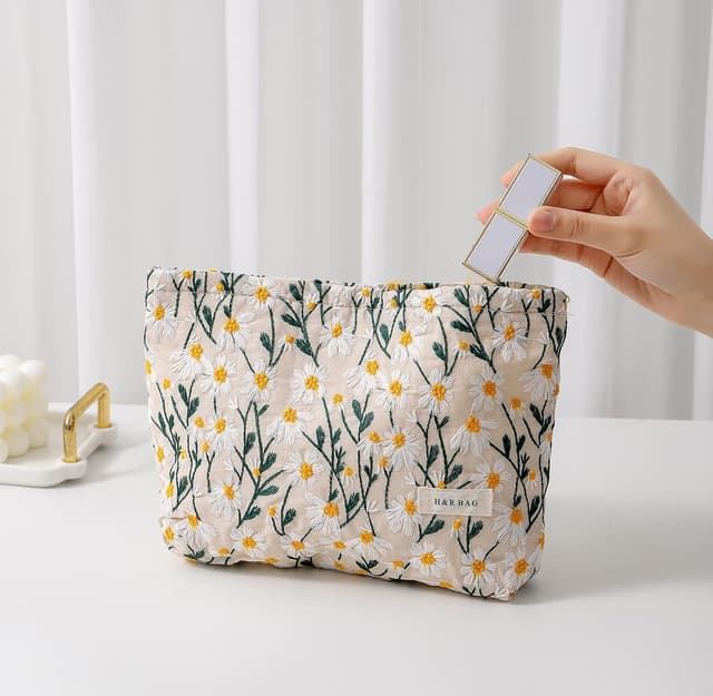 Detalle 2 de ONEGenug Kosmetiktasche klein 2-teilig