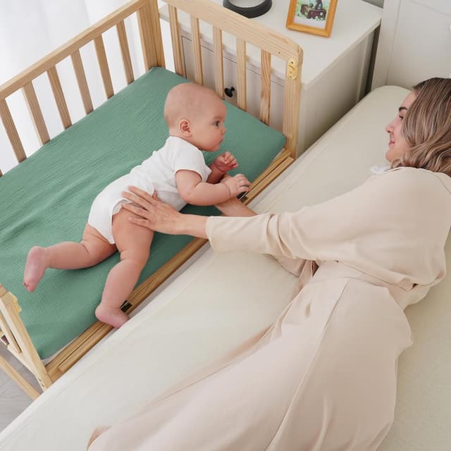 Detalle 2 de Baby Musselin Spannbettlaken 80x50 cm (2er-Set) – 100% Baumwolle für Kinderwagen & Babywiege