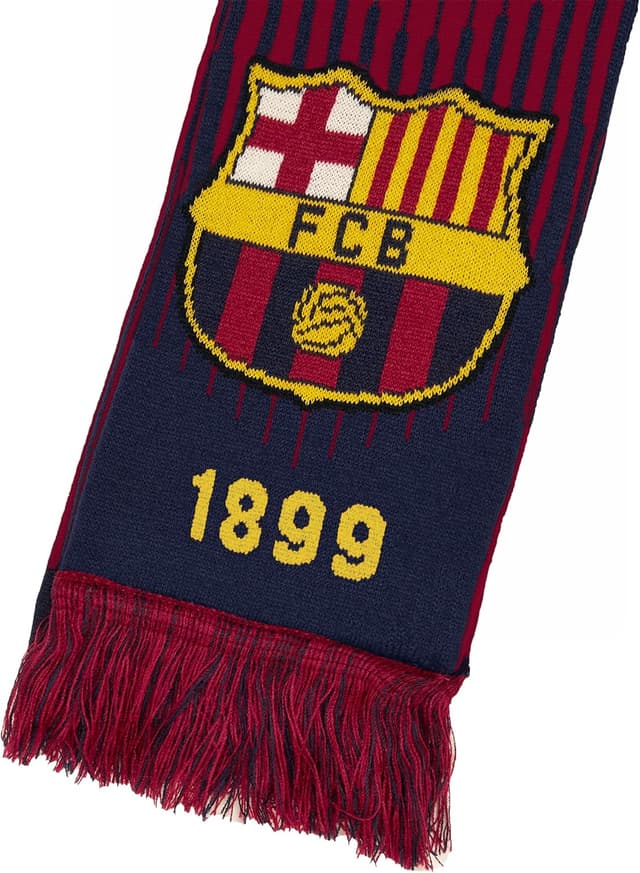 Detalle 2 de Icon Sports officially licensed FC Barcelona soccer scarf (unisex, 100% acrylic)