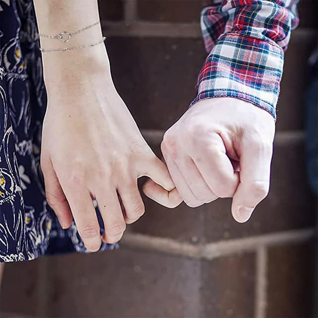 Detalle 2 de Yinsen 925-Silber Damenarmband mit Zirkonia – Geschenkarmband in Geschenkbox für Geburtstag & Weihnachten