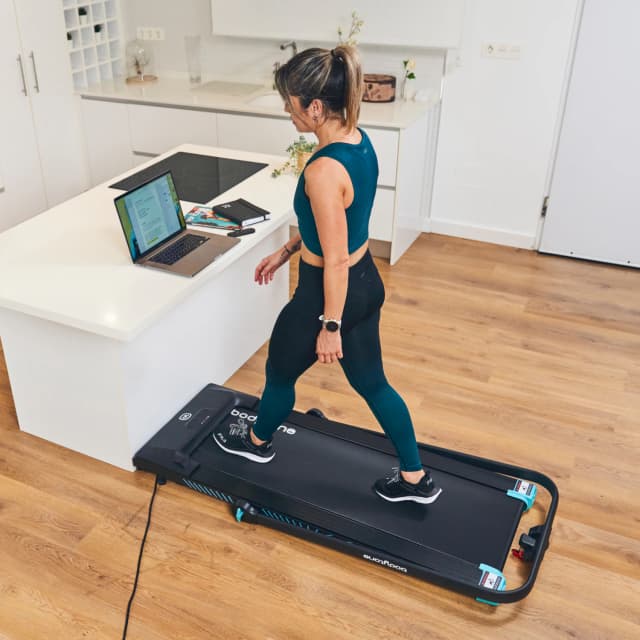 Detalle de Bodytone AR100-G cinta de correr 1,5 HP