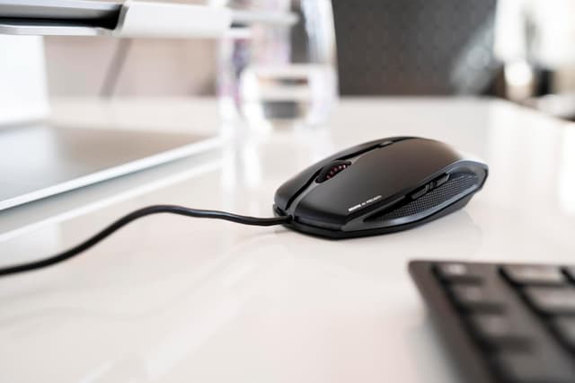 Detalle 2 de CHERRY GENTIX 4K Kabelmaus mit 3600 DPI