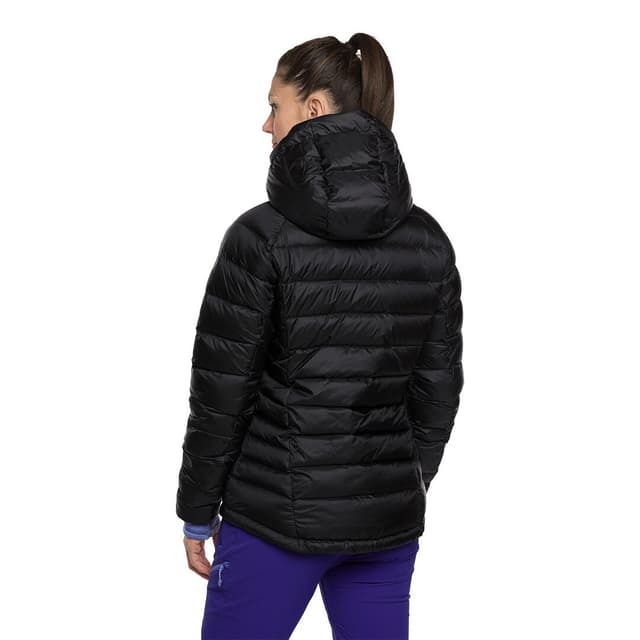 Detalle de Trangoworld Leynar chaqueta 700 cuins, ligera mujer