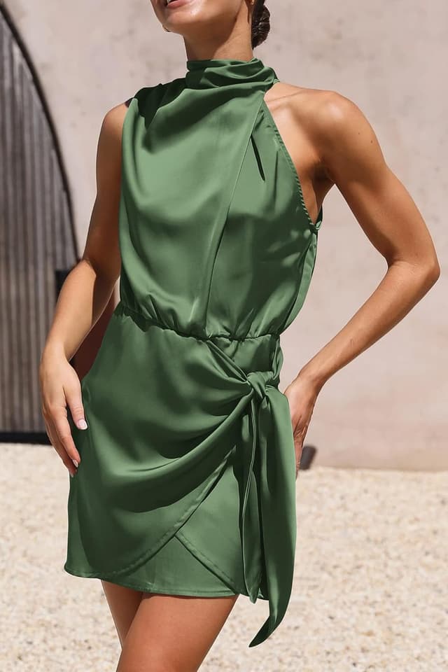 Detalle 2 de PRETTYGARDEN Women’s Short Formal Satin Dress with Sleeveless Mock Neck and Tie Waist