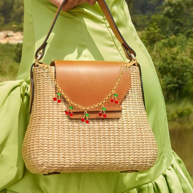 Thumbnail 1 de LILIE&WHITE Portachiavi Ciliegie Catena Dorata