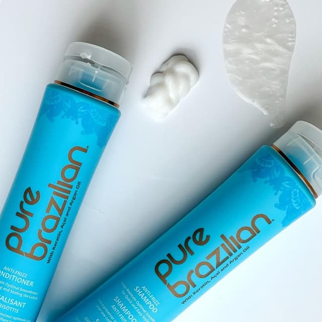 Detalle de Pure Brazilian Anti-Frizz Daily Shampoo & Conditioner Duo (Salt-Free, Color Safe)