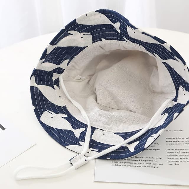 Detalle de Malaxlx kids bucket sun hat (50+ UPF) with adjustable chin strap and cute cartoon print