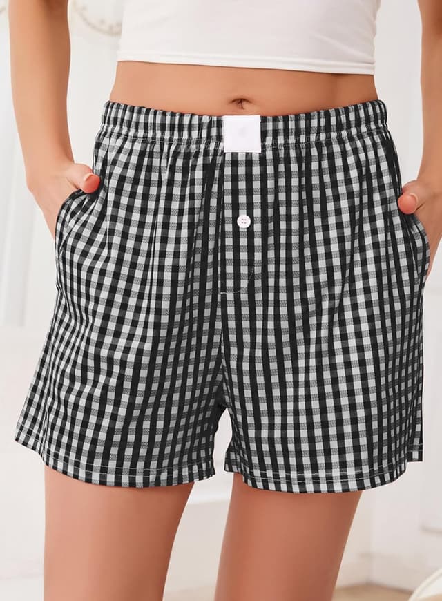 Detalle 2 de Lovasy women’s elastic waisted plaid boxer shorts for pyjamas and lounge wear