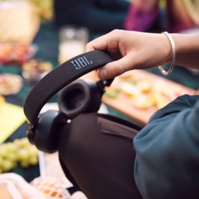 Thumbnail 8 de JBL Live 670NC Schwarz mit Noise Cancelling