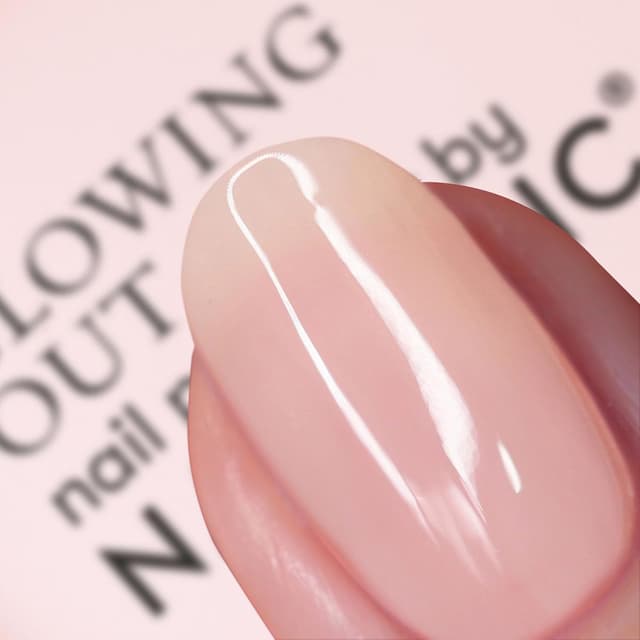 Detalle de Nails Inc Pink Shimmer Glossy No Chip vegan nail polish (long lasting, quick dry)